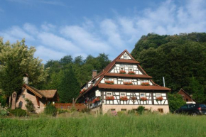 Naturhotel Holzwurm